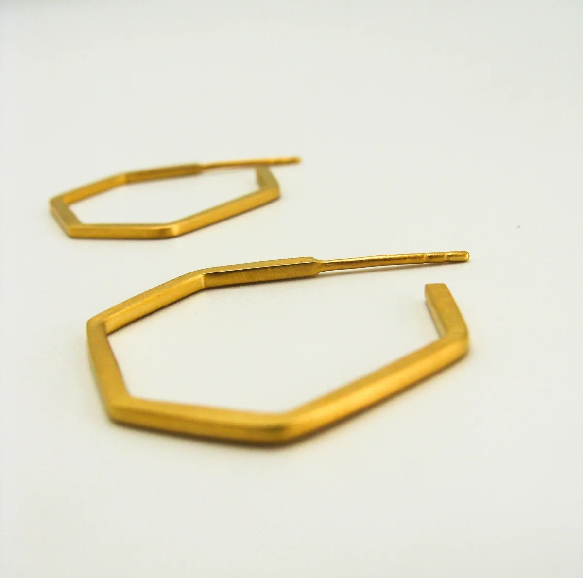 Corners kleine Creolen | Fairtrade Gold – Bild 2